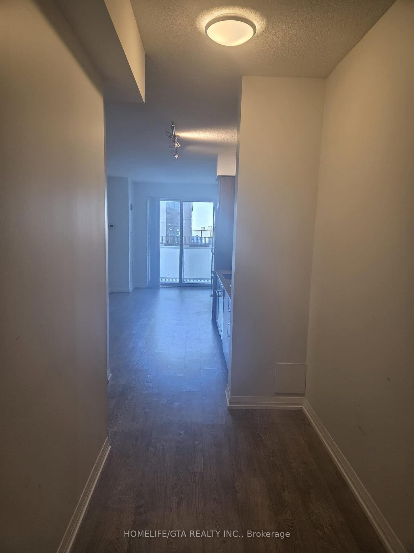 101 Erskine Avenue, Unit 2005 thumbnail 9