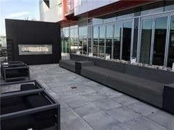 318 Richmond Street W, Unit 913 thumbnail 13