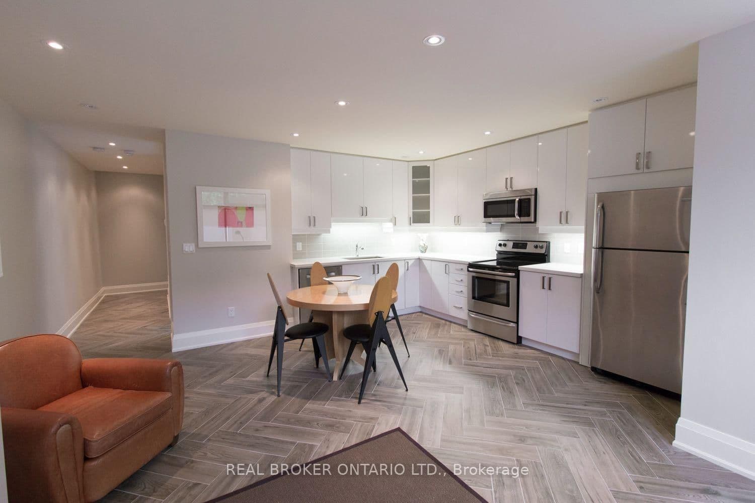 692 Mount Pleasant Road, Unit 2A - Image 1