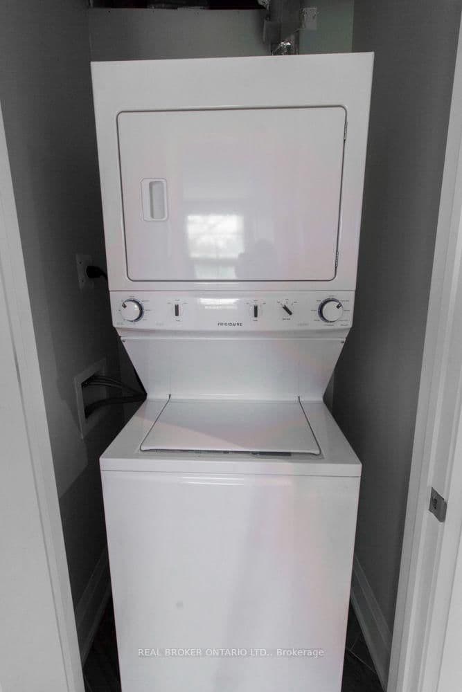 692 Mount Pleasant Road, Unit 2A thumbnail 13