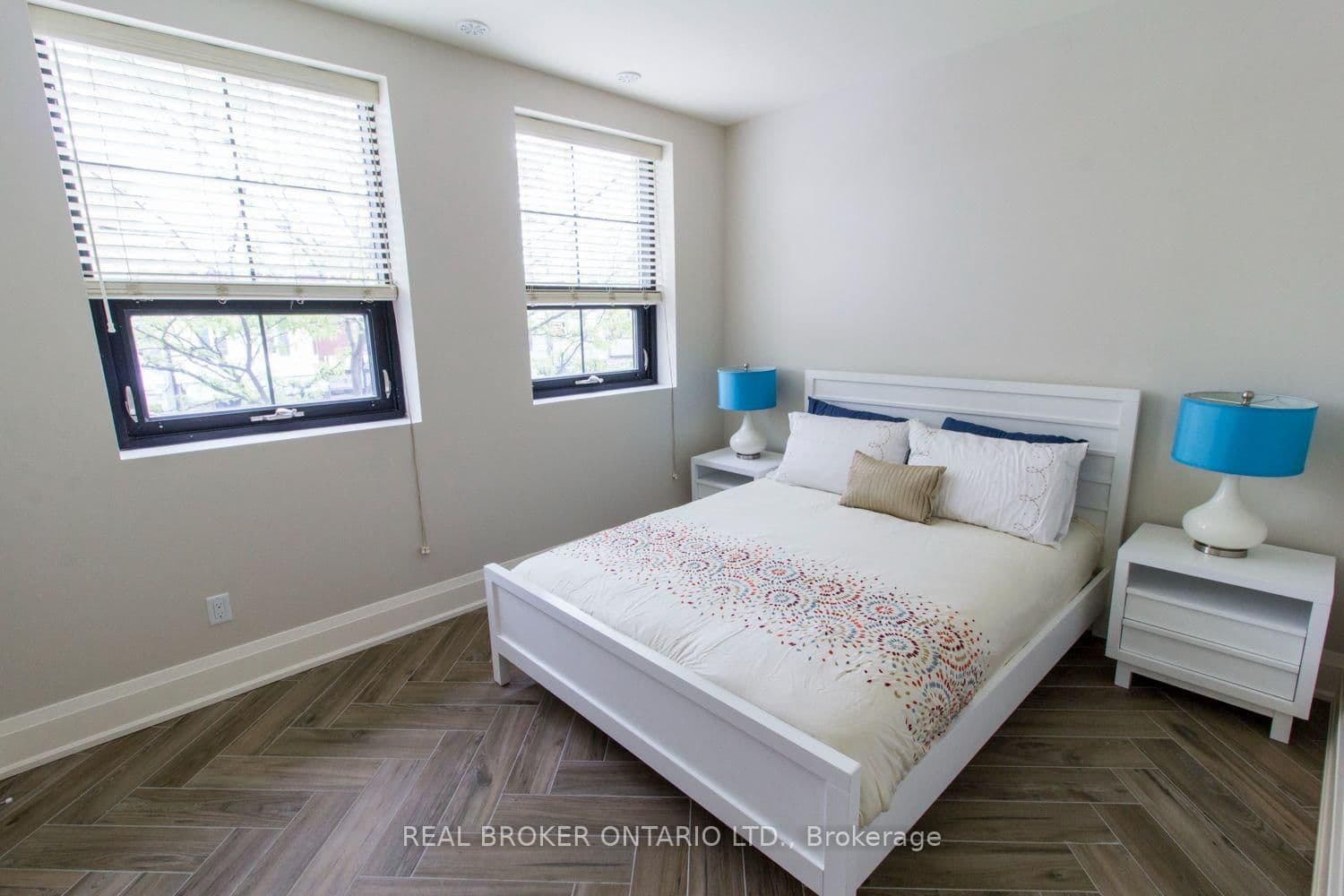 692 Mount Pleasant Road, Unit 2A thumbnail 14
