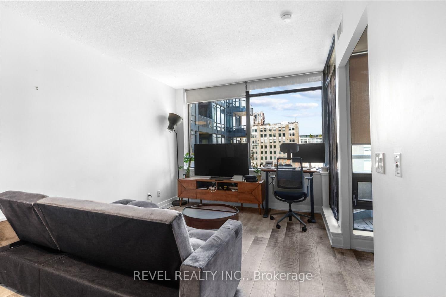 438 King Street W, Unit 1119 thumbnail 3