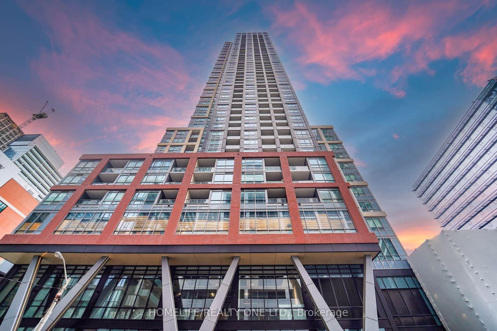 108 Peter Street, Unit 4803