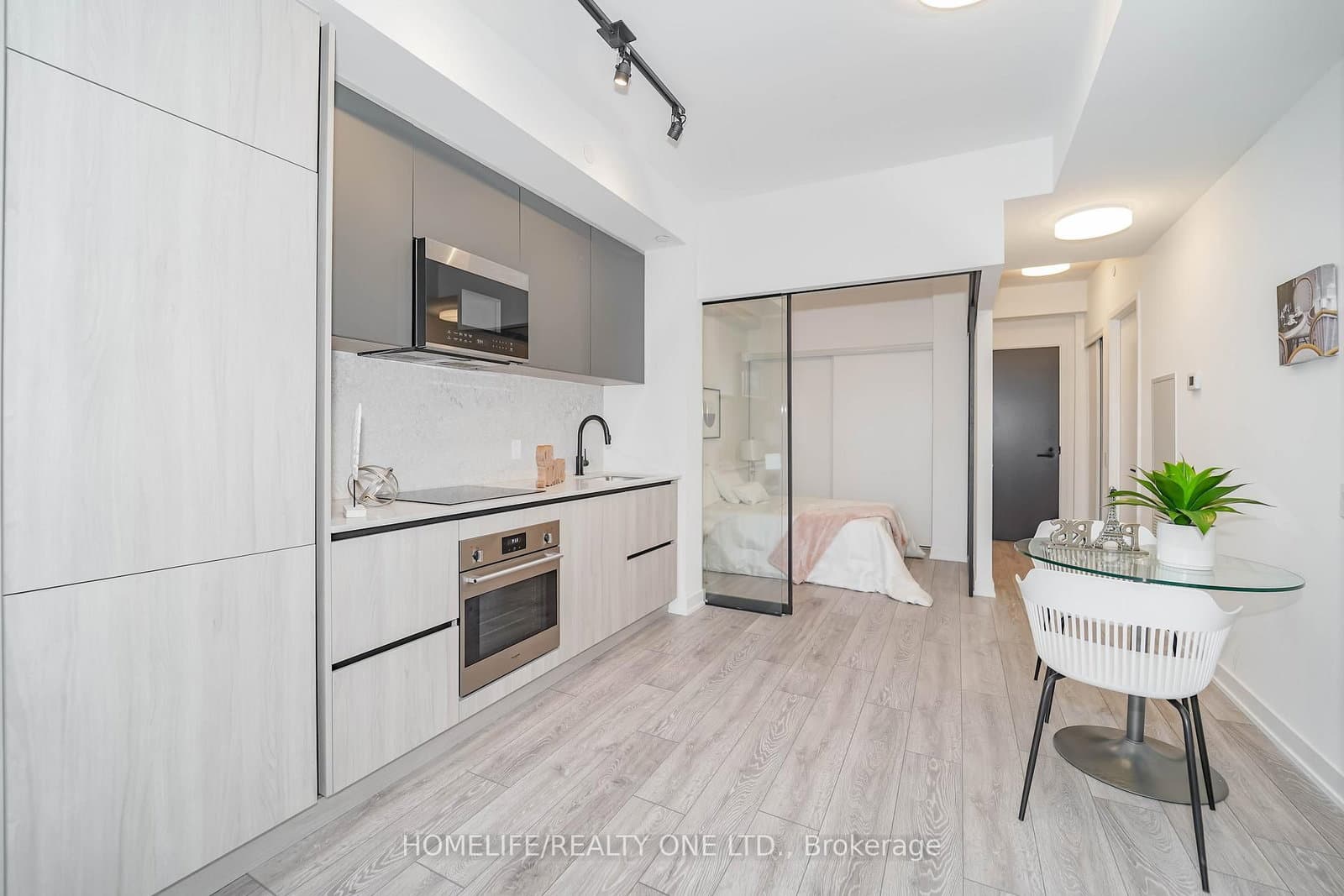 108 Peter Street, Unit 4803 thumbnail 16