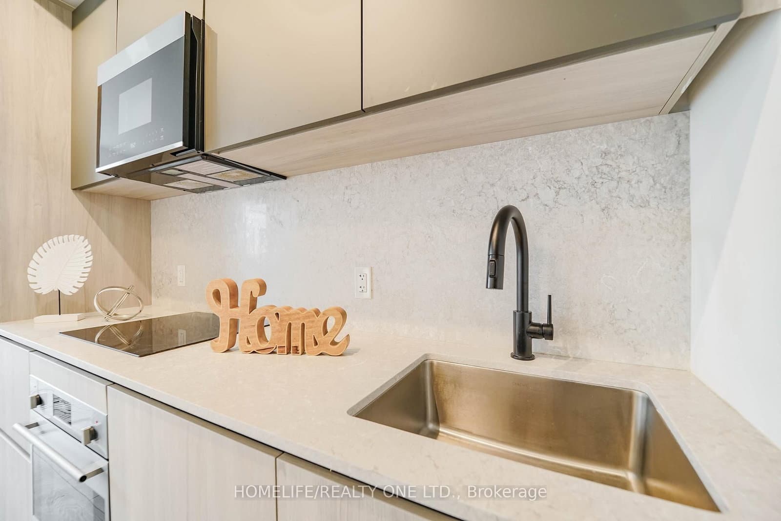 108 Peter Street, Unit 4803 thumbnail 22