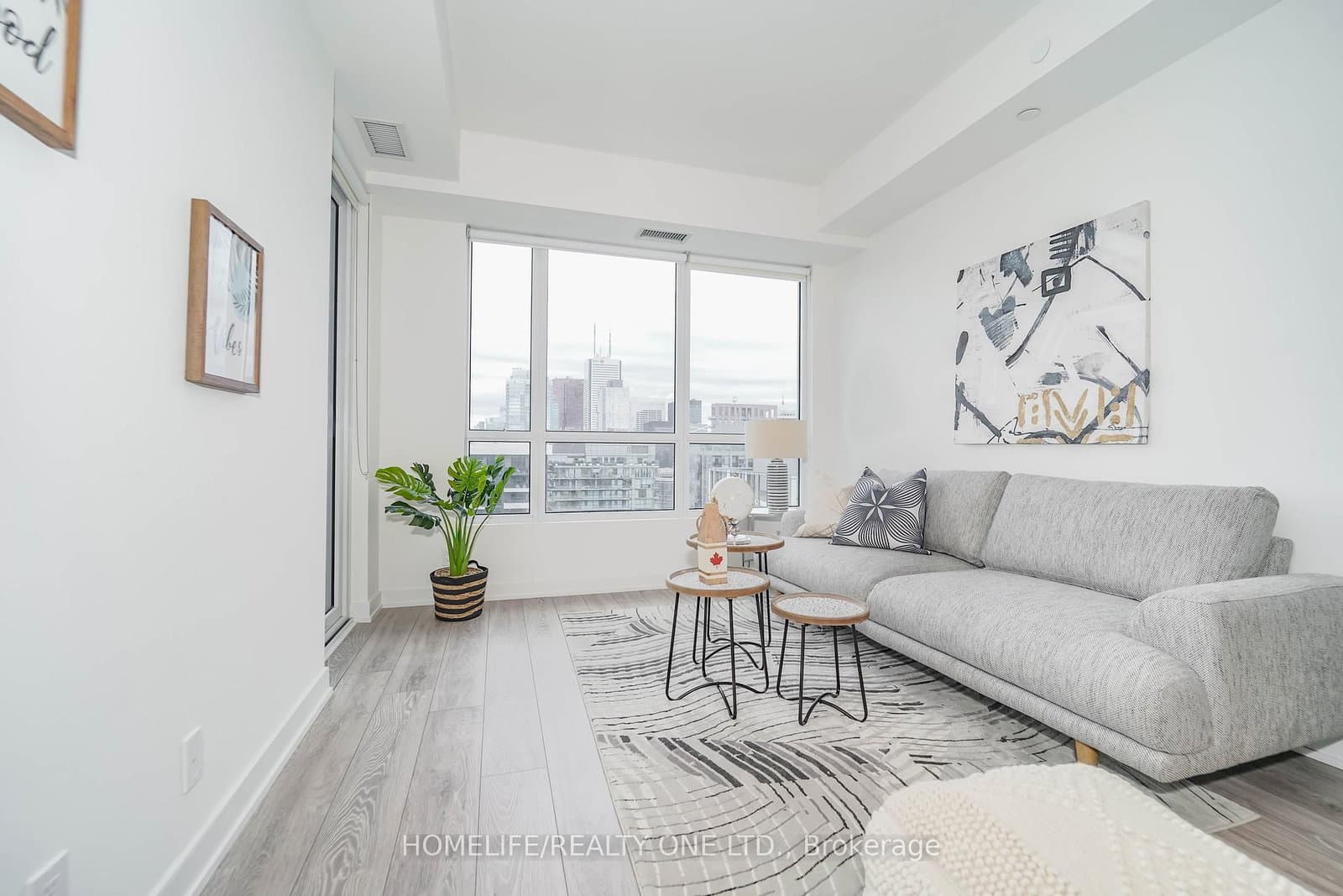 108 Peter Street, Unit 4803 thumbnail 24