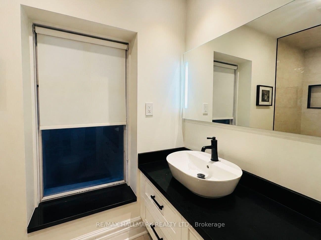 7 Bernard Avenue, Unit 2 thumbnail 18