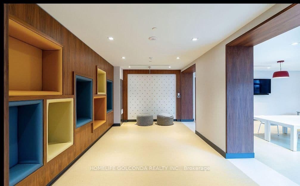 8 Olympic Garden Drive, Unit S621 thumbnail 15