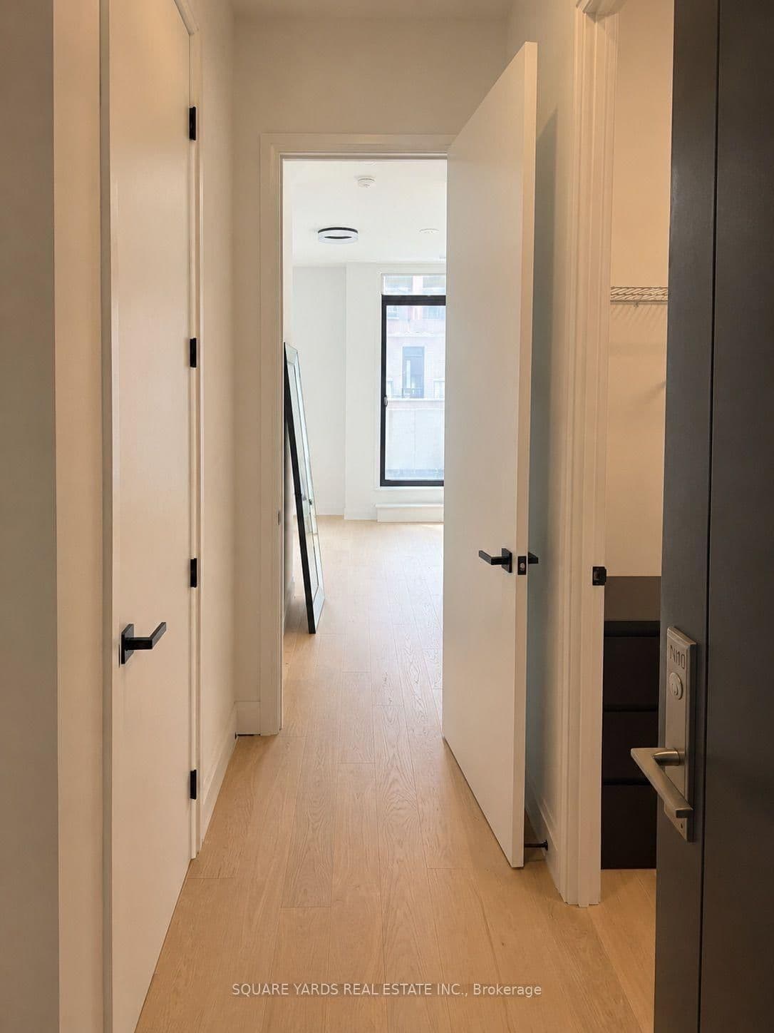 33 Frederick Todd Way, Unit TH10 thumbnail 17
