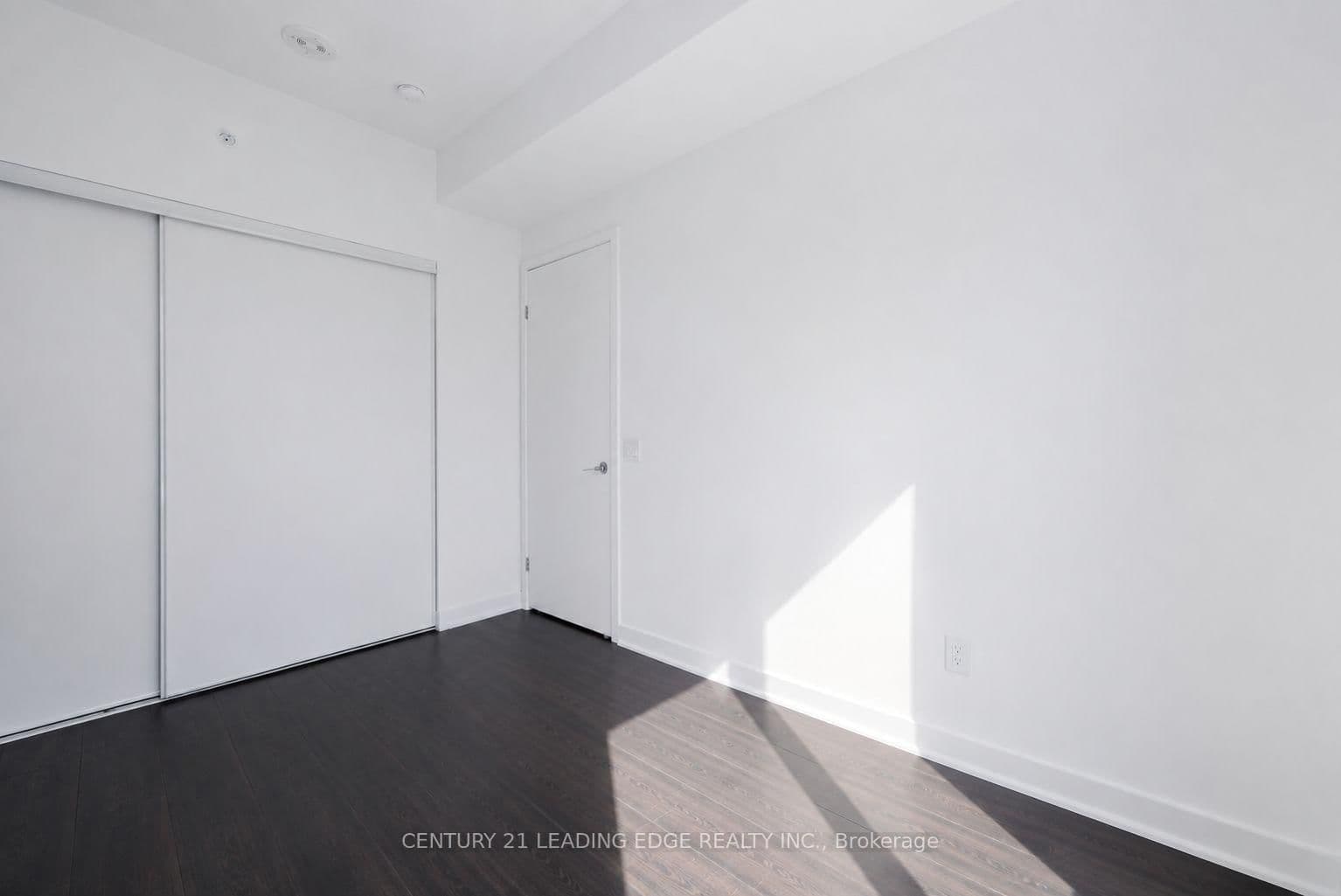115 Blue Jays Way, Unit 3812 thumbnail 20