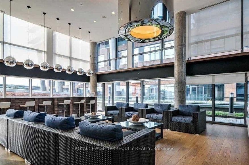 390 Cherry Street, Unit 1809 thumbnail 29