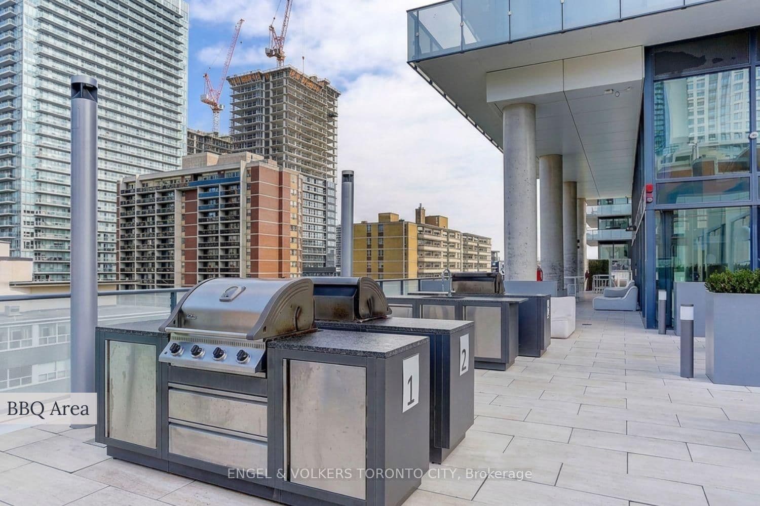 161 Roehampton Avenue, Unit 4211 thumbnail 22
