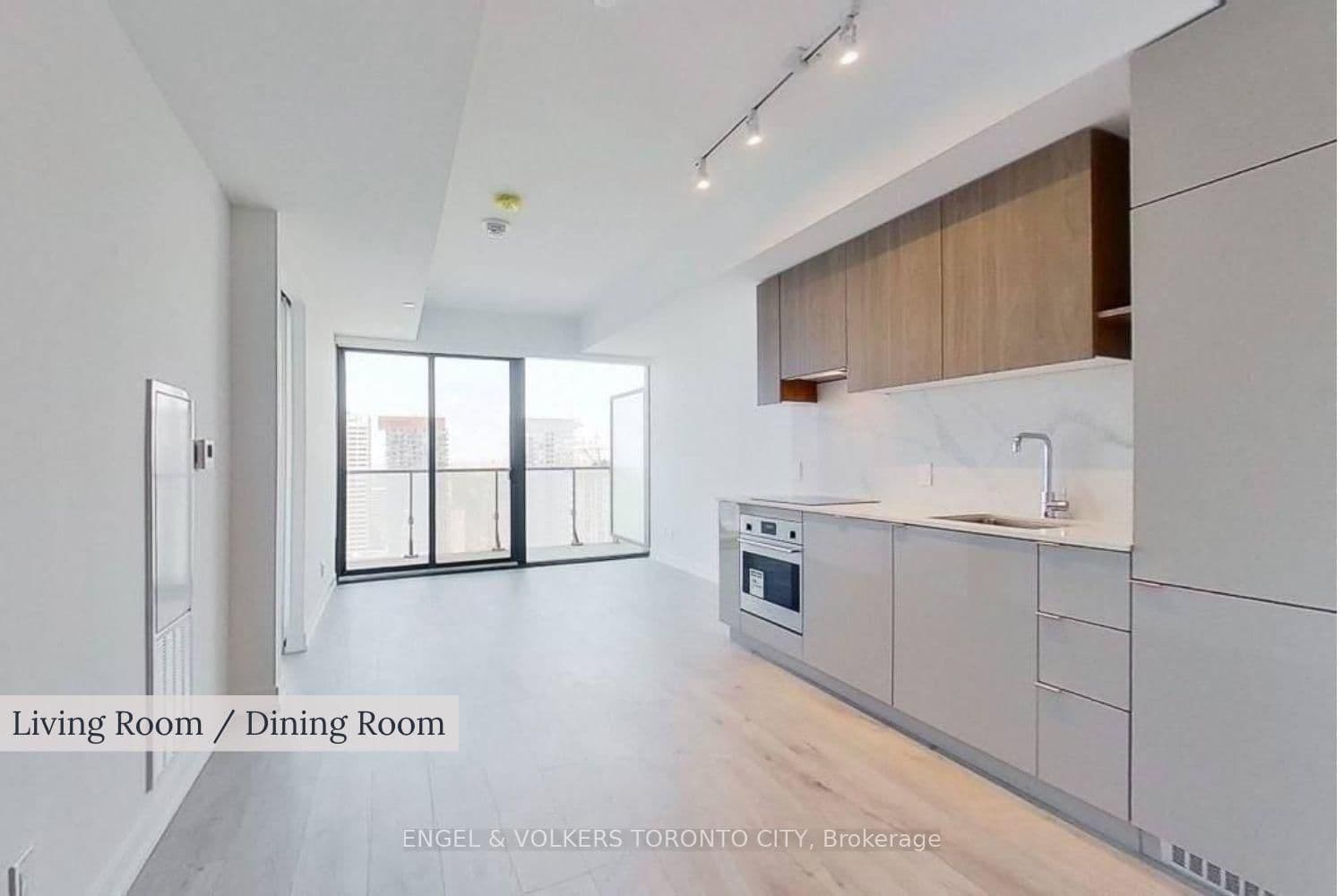161 Roehampton Avenue, Unit 4211 thumbnail 6