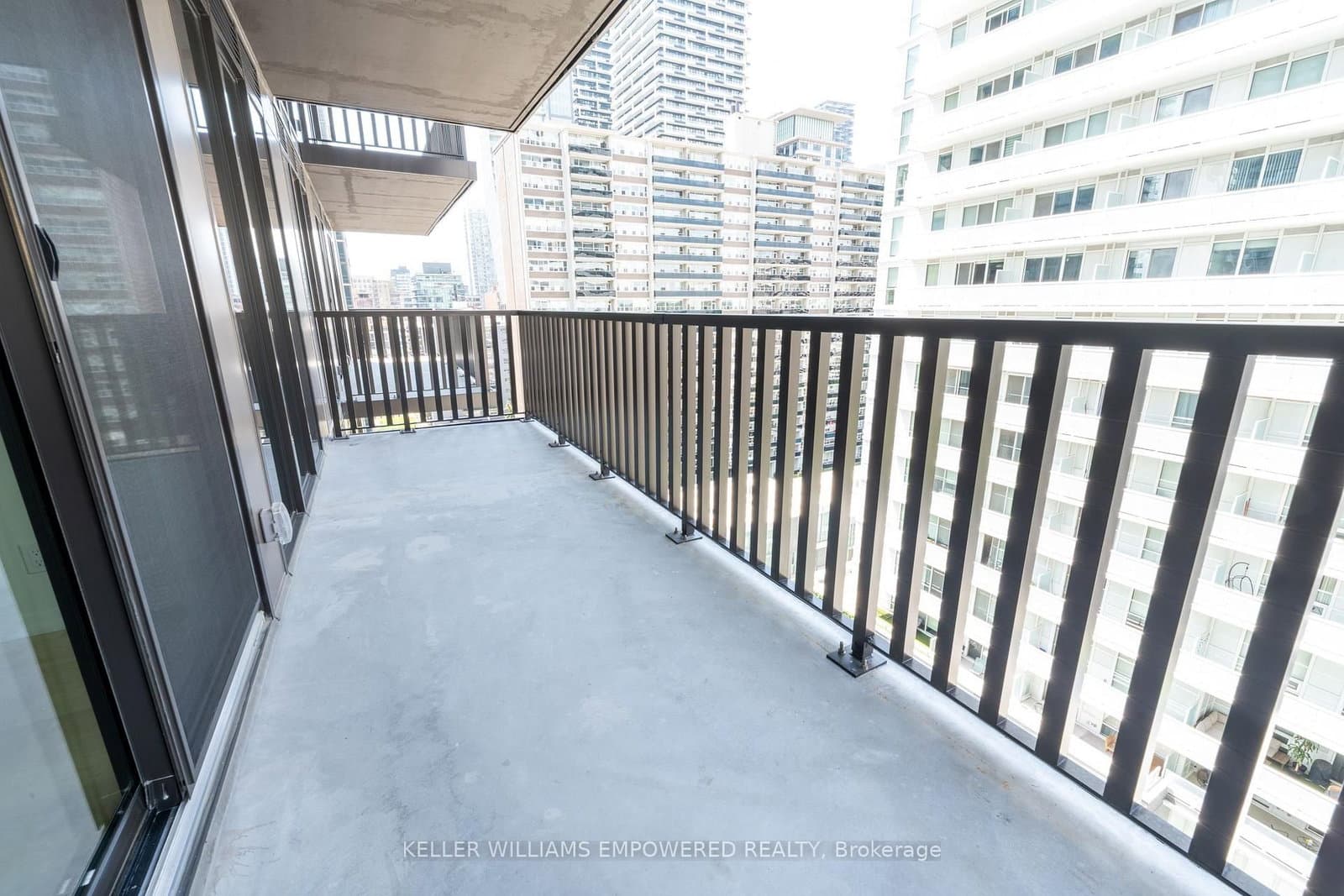 109 Erskine Avenue, Unit 1210 thumbnail 29