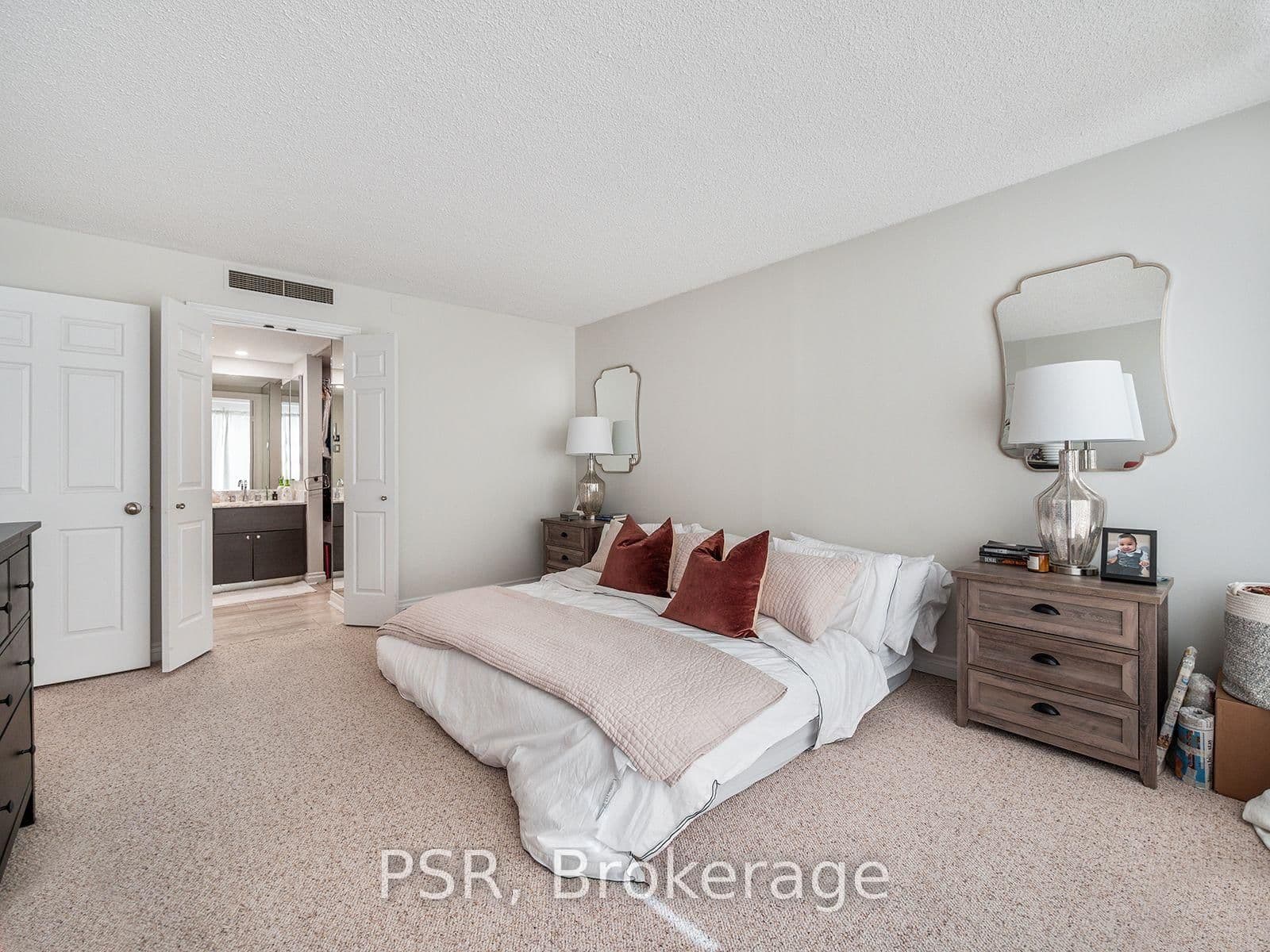 164 Cumberland Street, Unit 602 thumbnail 20