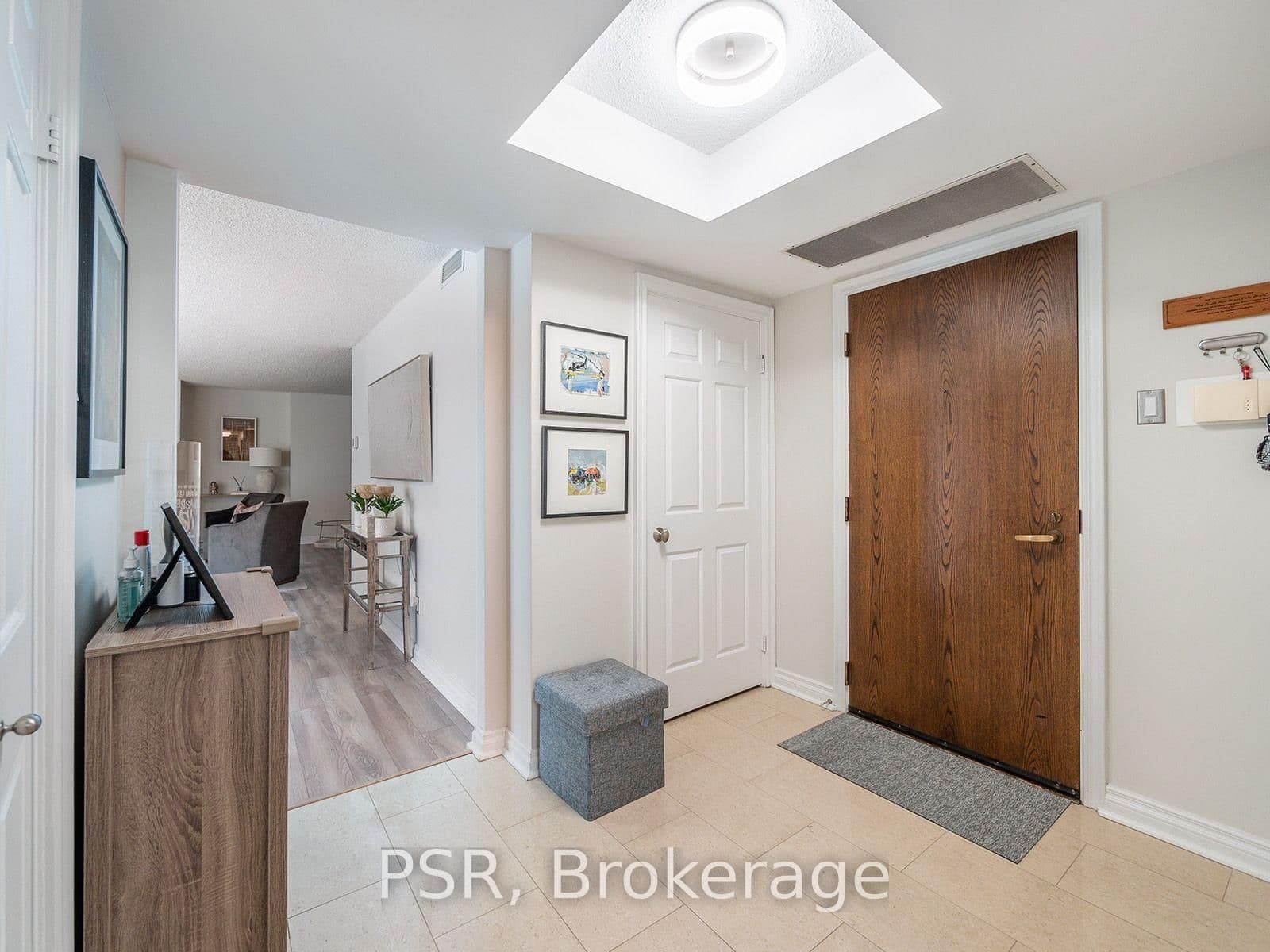 164 Cumberland Street, Unit 602 thumbnail 4