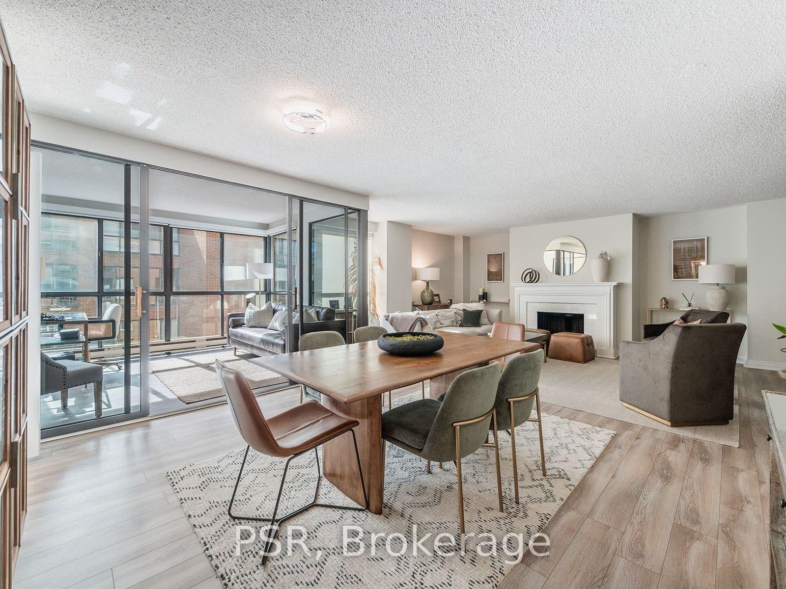 164 Cumberland Street, Unit 602 thumbnail 6