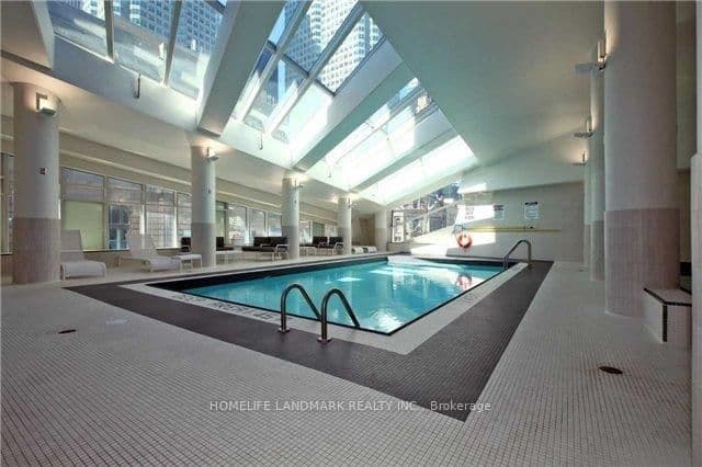 8 The Esplanade, Unit 1811 thumbnail 14