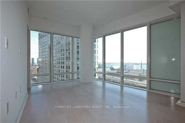 8 The Esplanade, Unit 1811 thumbnail 3