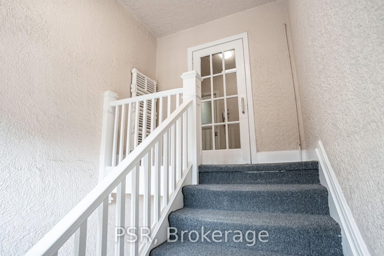 2 Craighurst Avenue, Unit 4 thumbnail 19