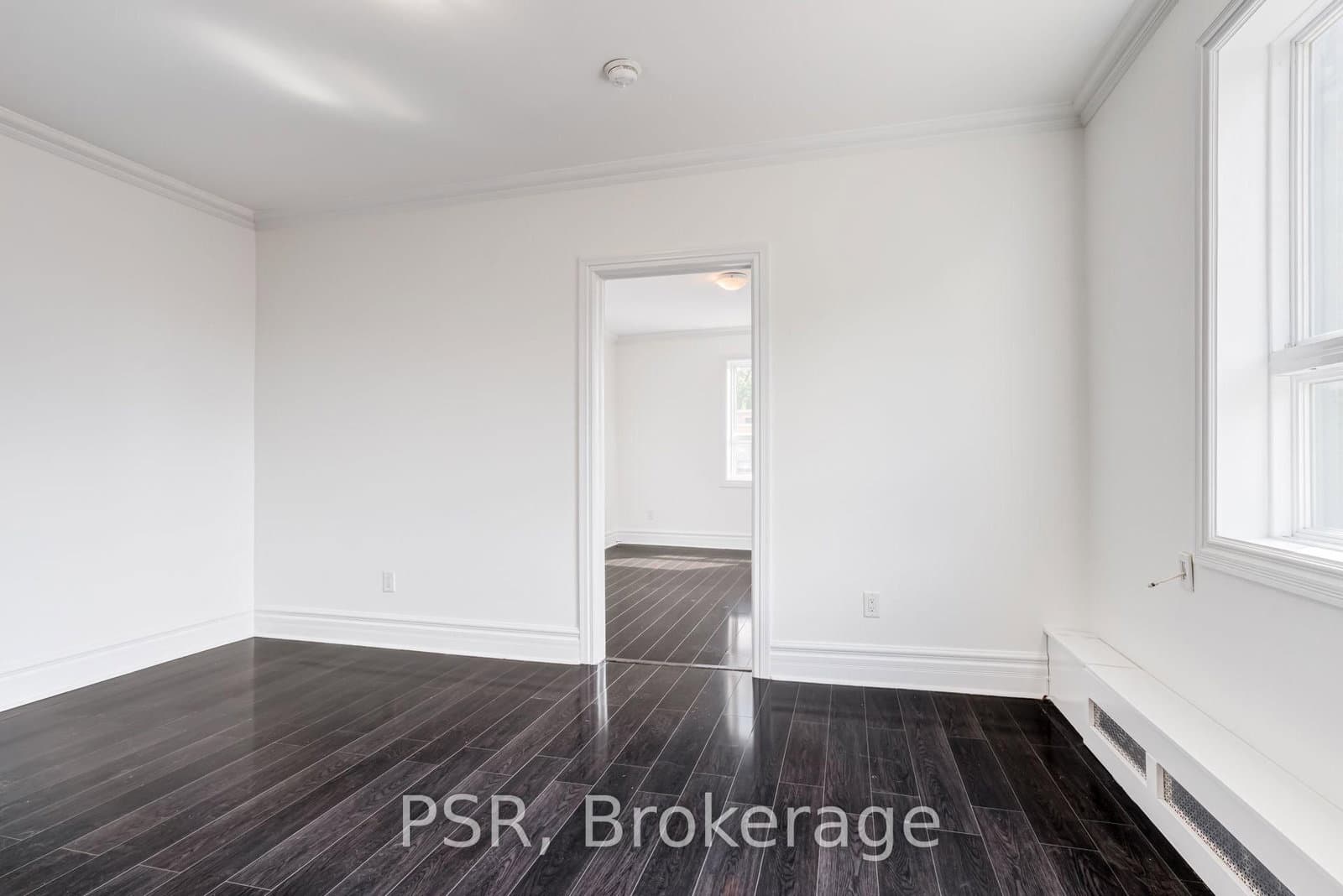 2 Craighurst Avenue, Unit 4 thumbnail 7