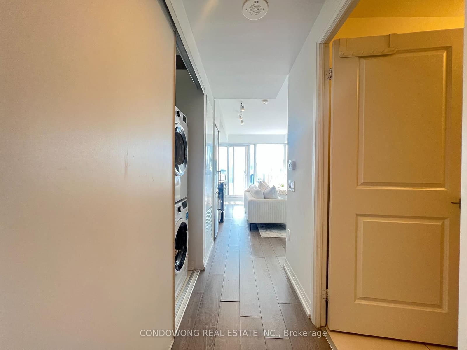 251 Jarvis Street, Unit 3007 thumbnail 7