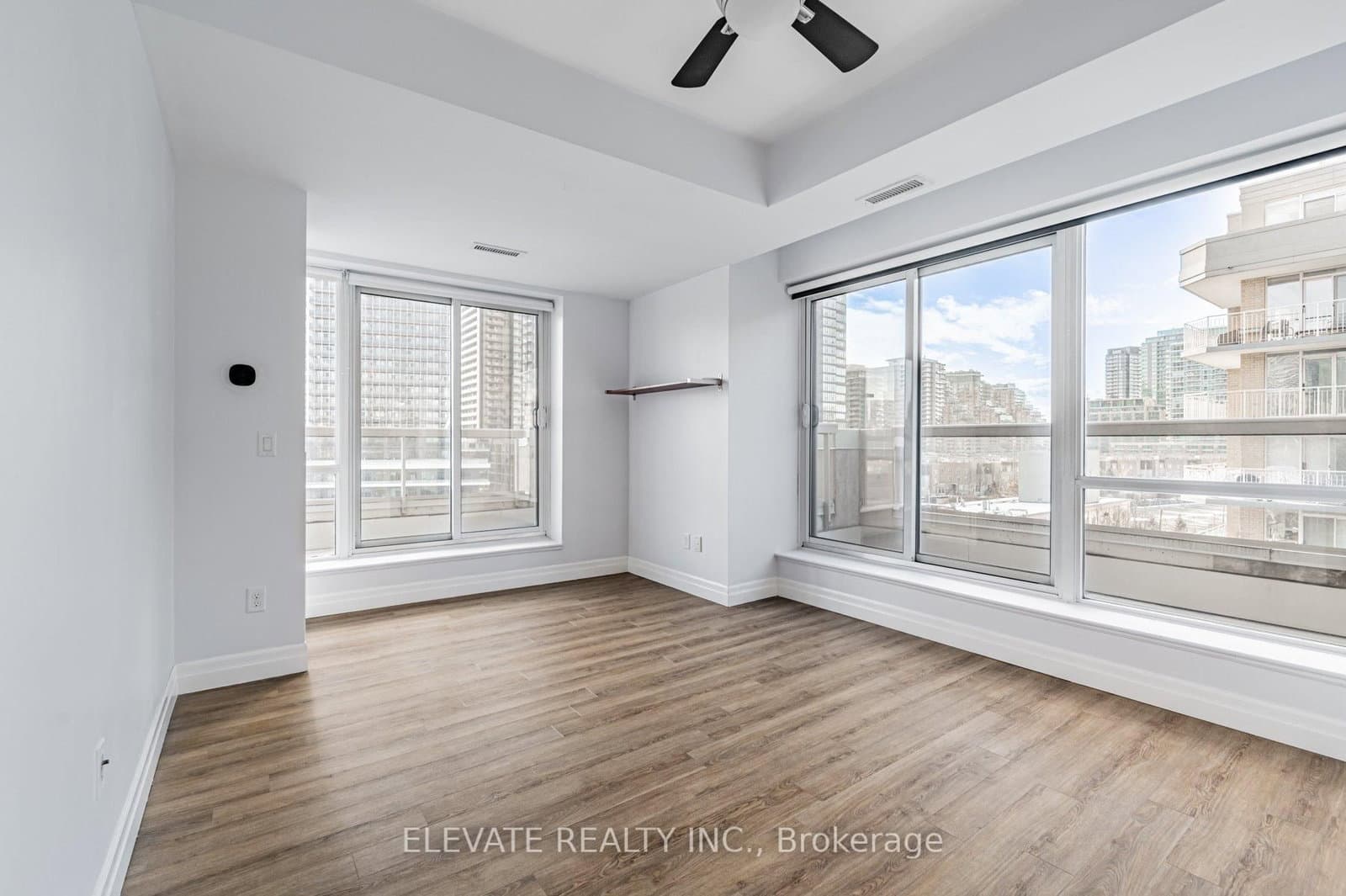 15 Stafford Street, Unit LPH5 thumbnail 7