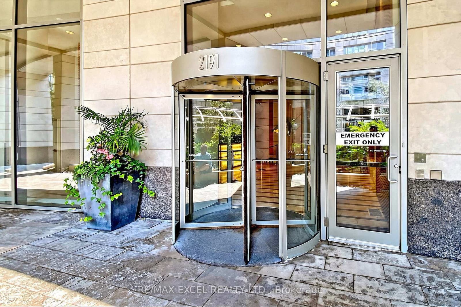 2191 Yonge Street, Unit 3111 thumbnail 7