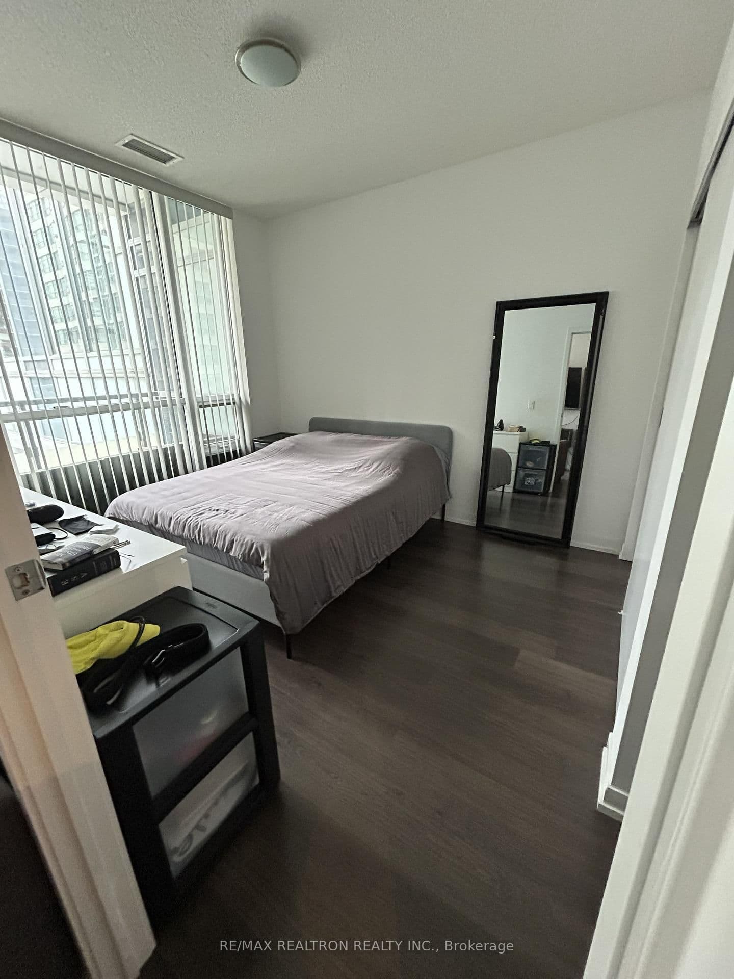 98 Lillian Street, Unit 427 thumbnail 8