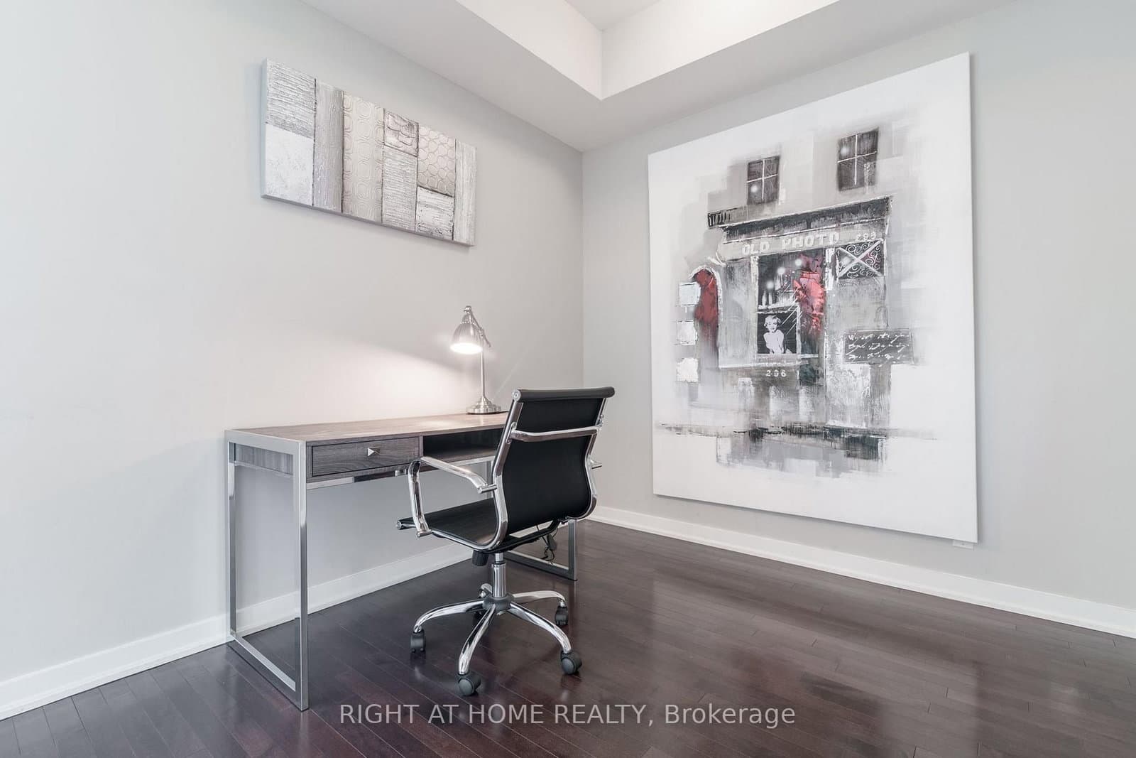 14 York Street, Unit 5606 thumbnail 17