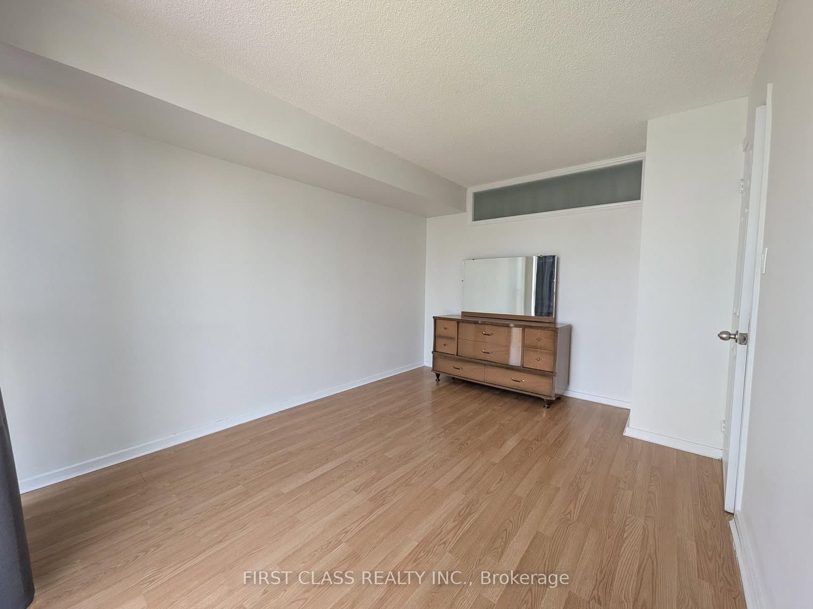 15 Maitland Place, Unit 1903 thumbnail 10