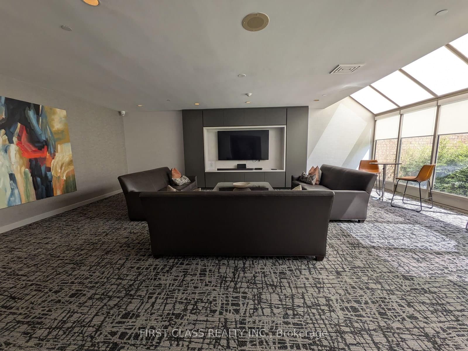 15 Maitland Place, Unit 1903 thumbnail 4