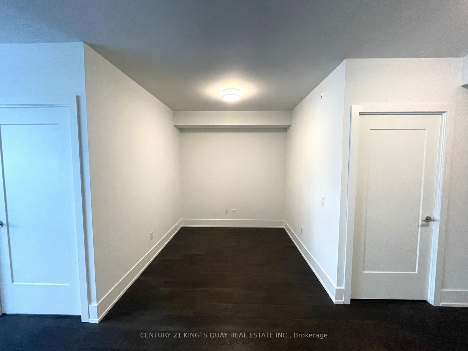 480 Front Street W, Unit 1210 thumbnail 11