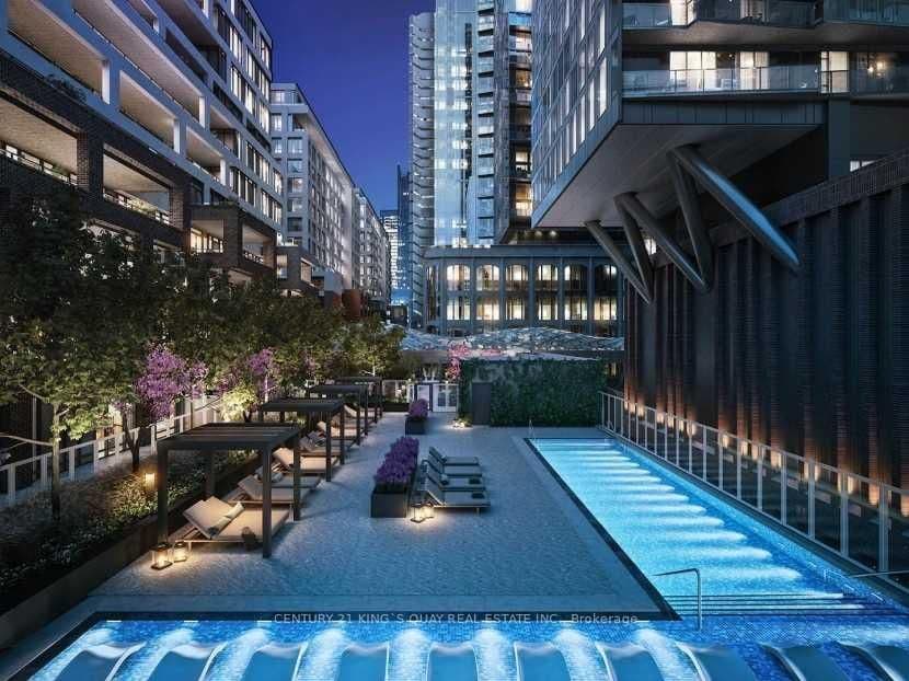 480 Front Street W, Unit 1210 thumbnail 2