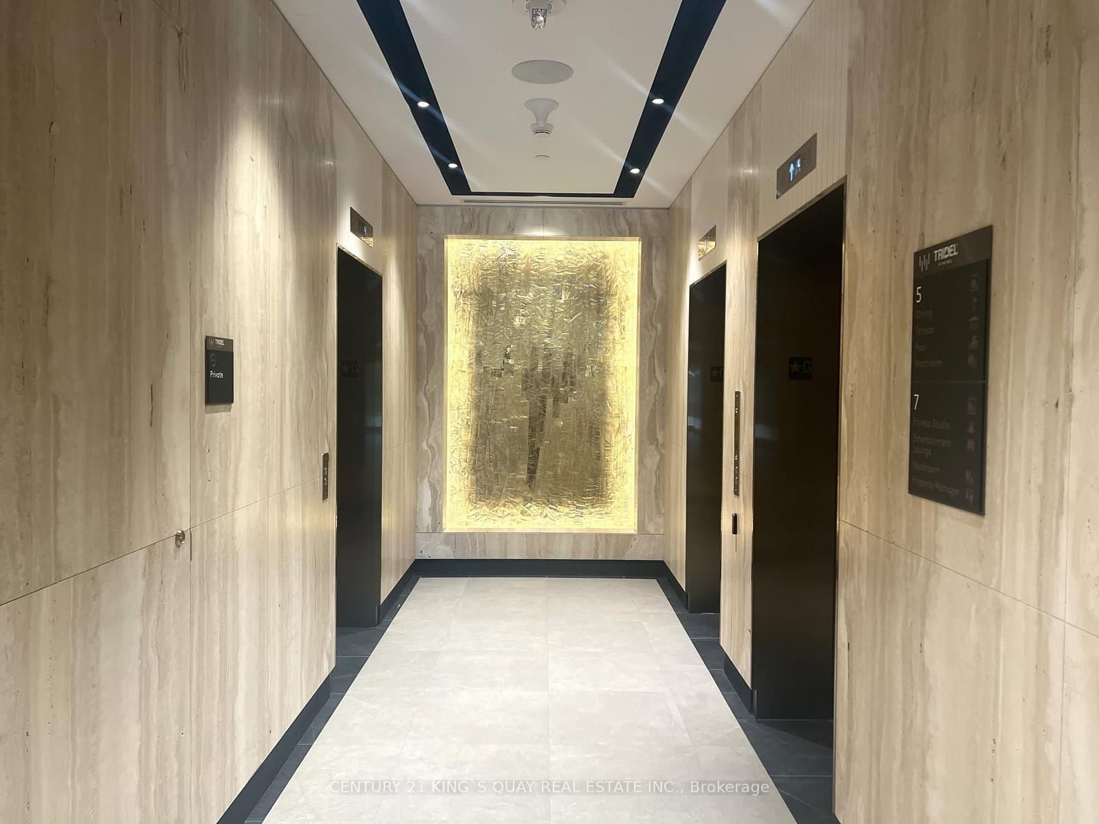 480 Front Street W, Unit 1210 thumbnail 6
