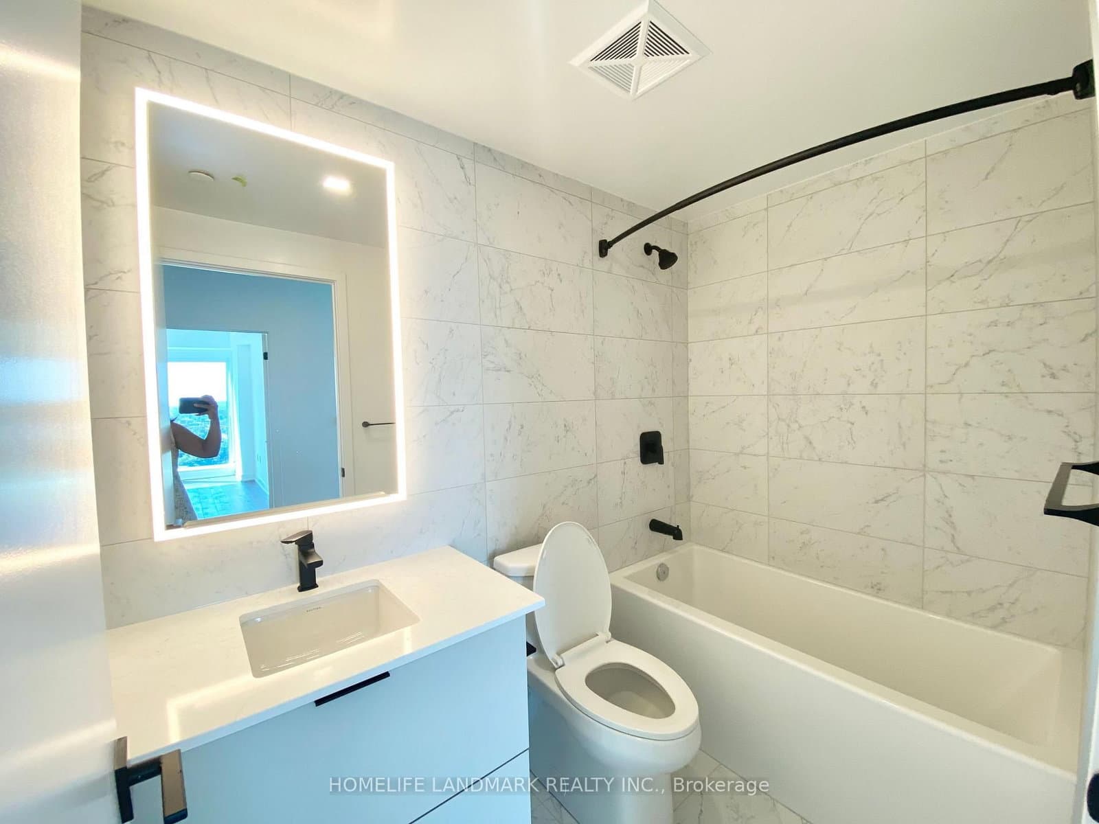 609 Sherbourne Street, Unit 2807 thumbnail 13
