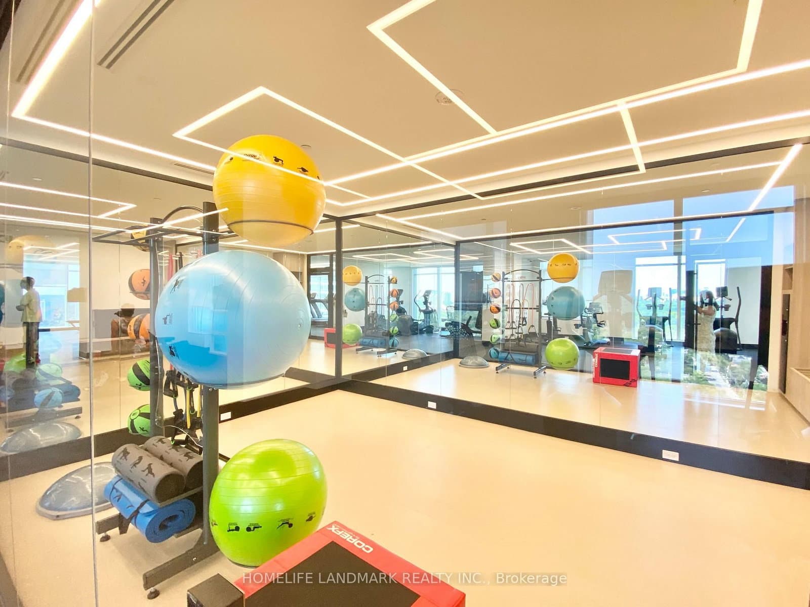 609 Sherbourne Street, Unit 2807 thumbnail 19