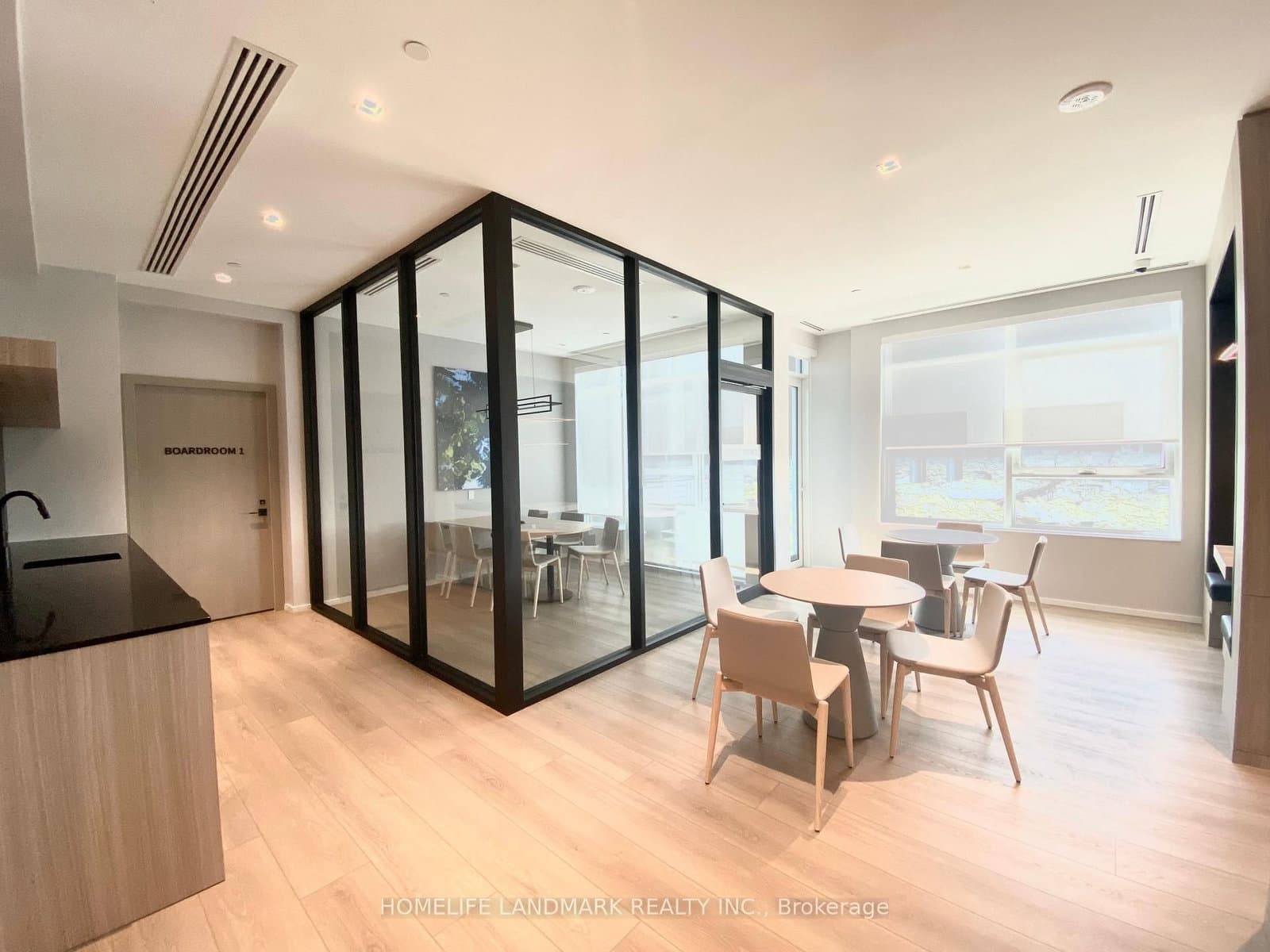 609 Sherbourne Street, Unit 2807 thumbnail 24