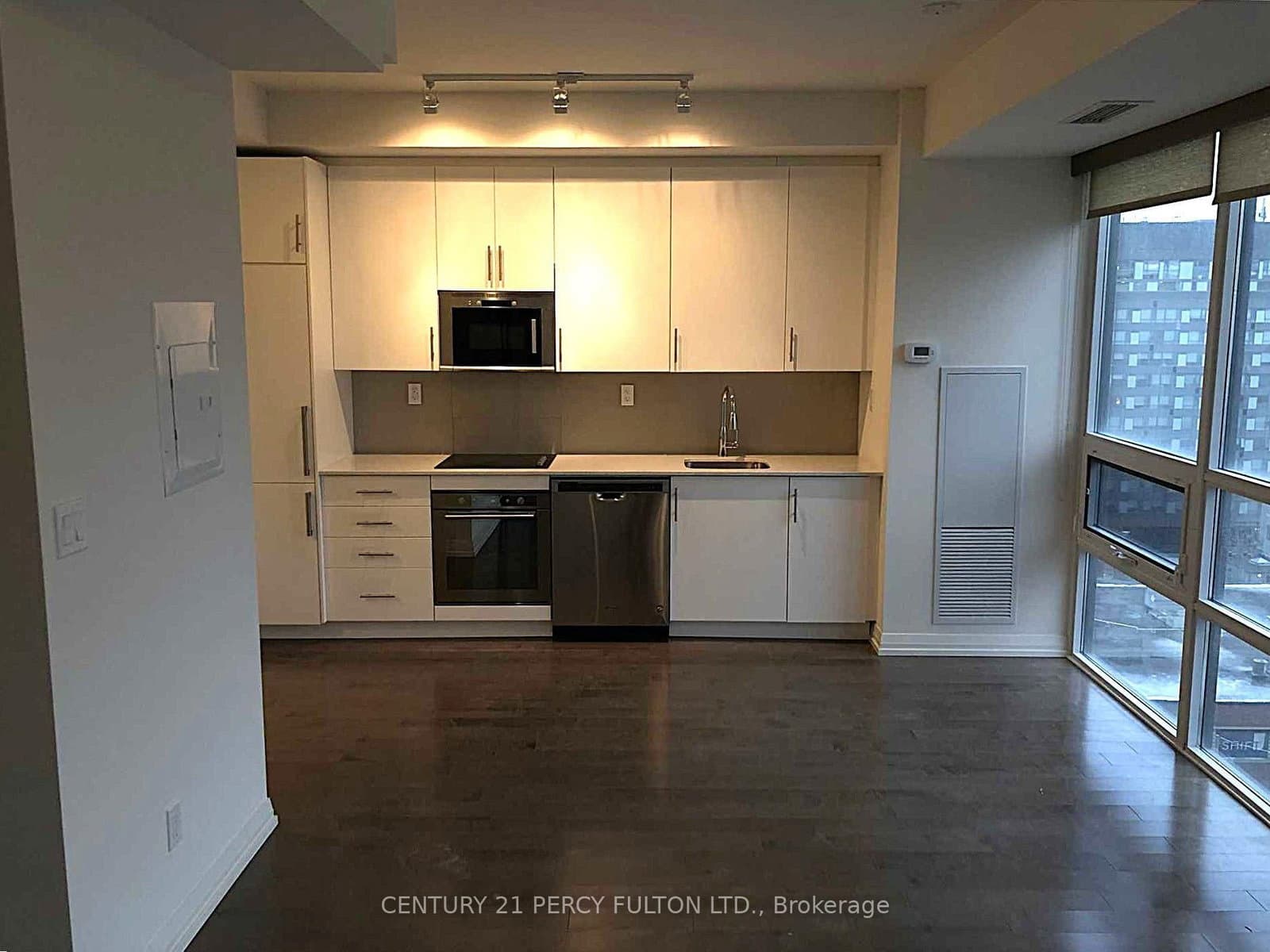 460 Adelaide Street E, Unit 1212 thumbnail 6