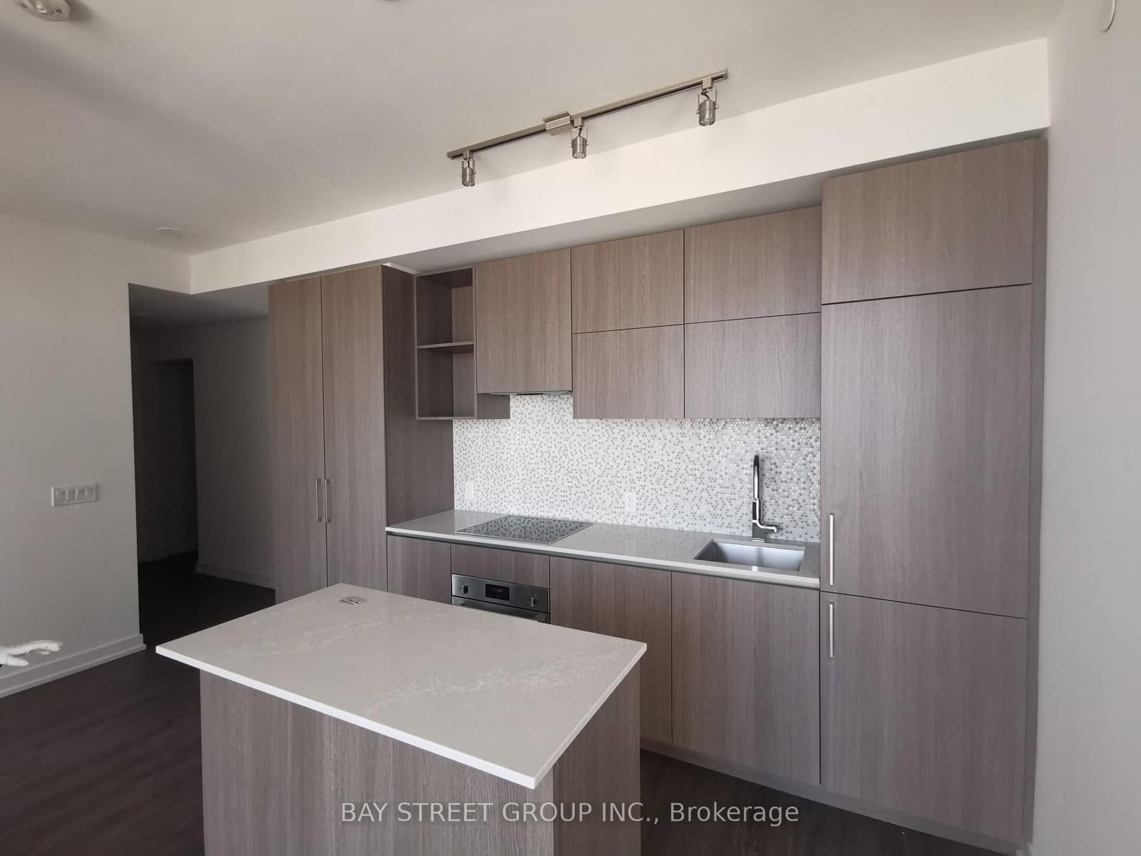 1 Yorkville Avenue, Unit 4602 thumbnail 12