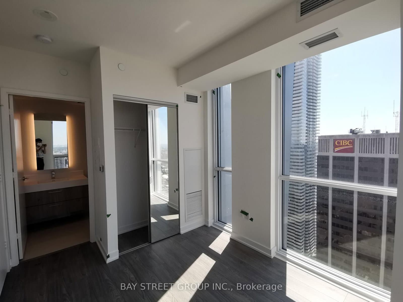 1 Yorkville Avenue, Unit 4602 thumbnail 15