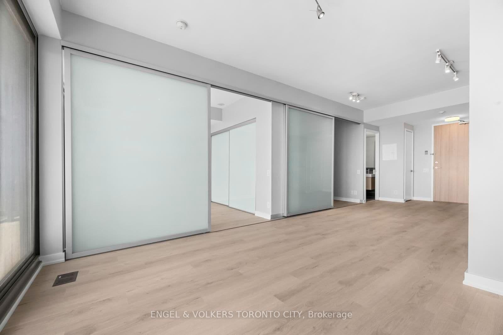 390 Cherry Street, Unit 1009 thumbnail 2