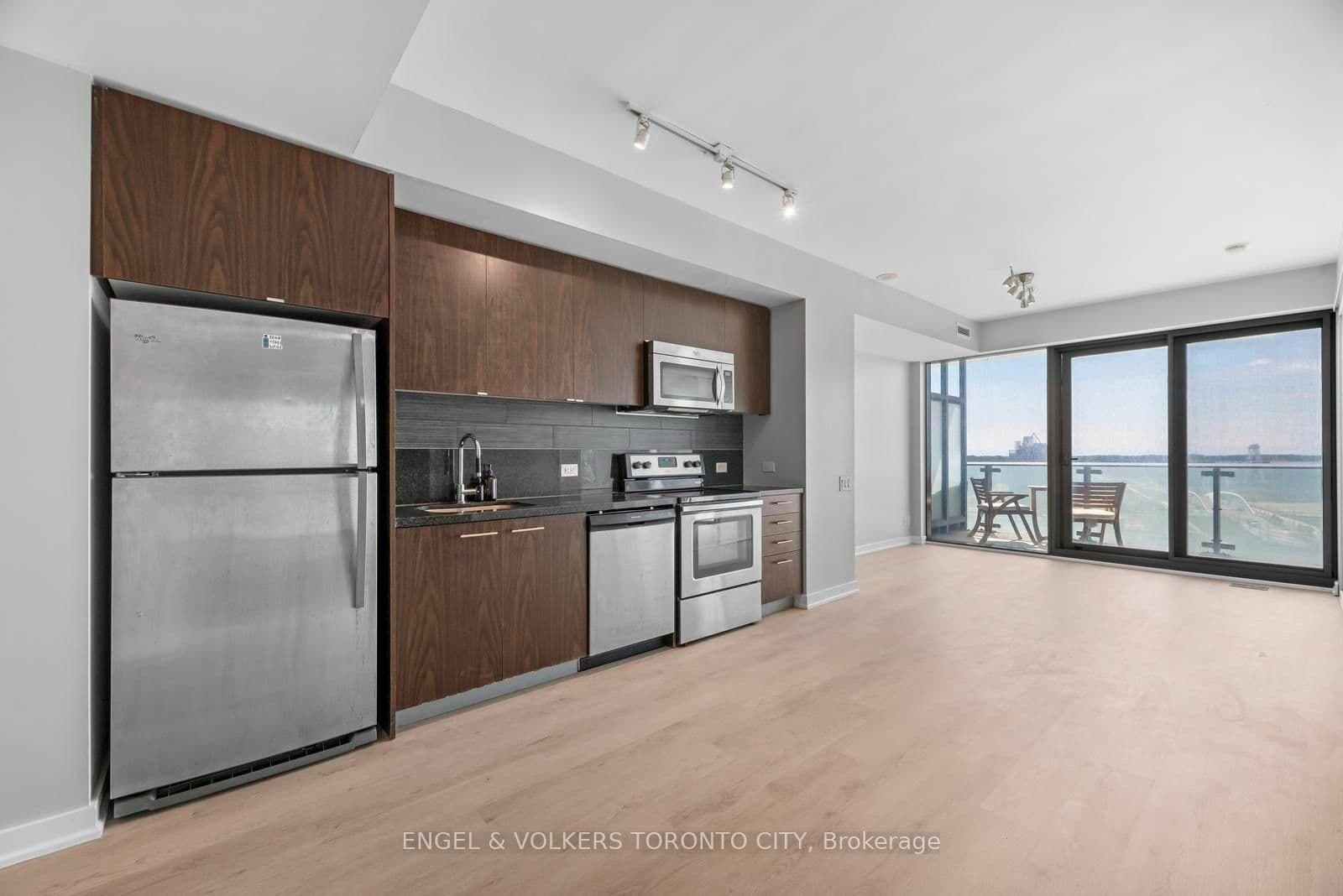 390 Cherry Street, Unit 1009 thumbnail 3