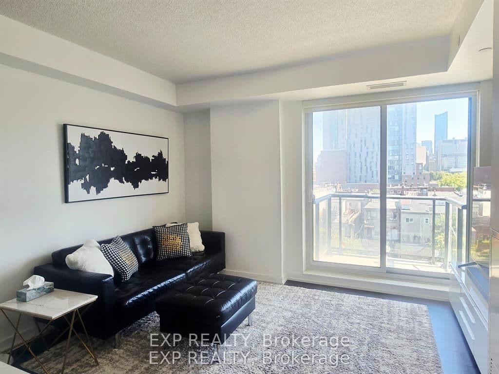297 College Street, Unit 608 thumbnail 2