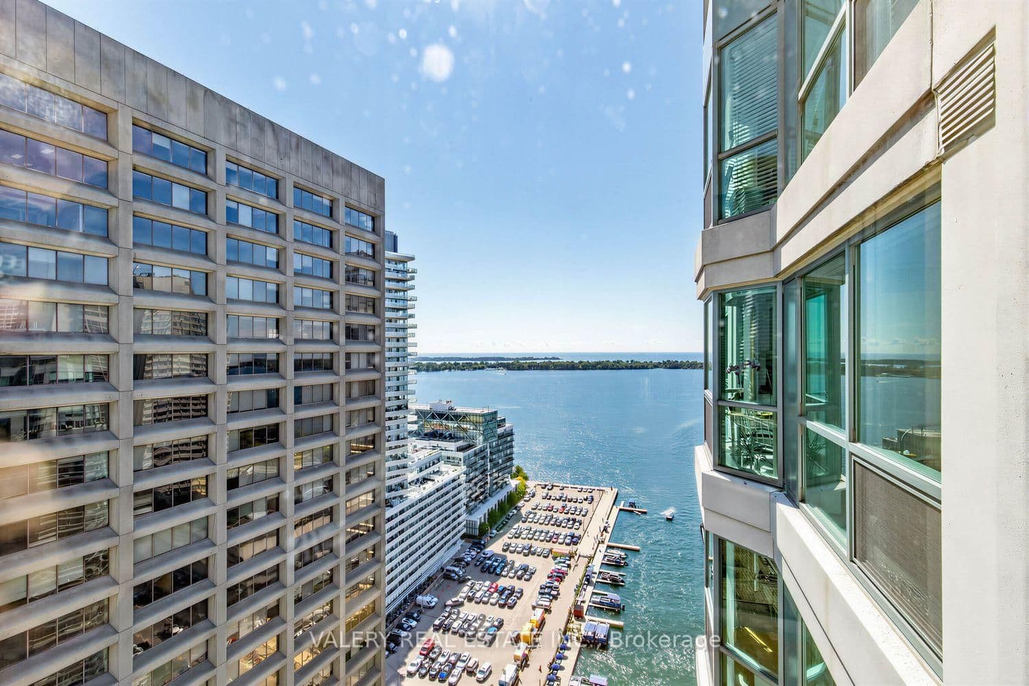 10 Yonge Street, Unit 2910 thumbnail 2