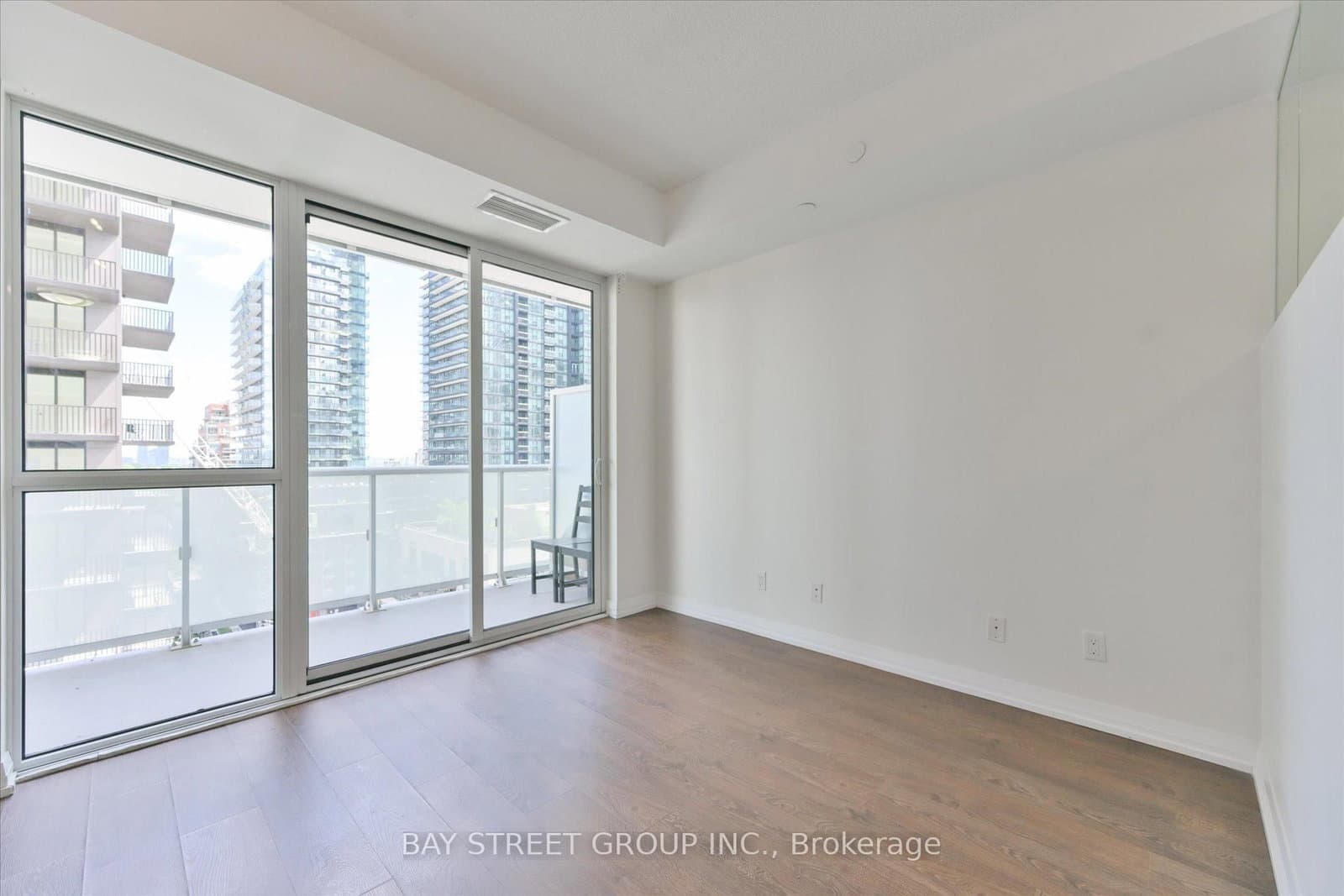 101 erskine Avenue, Unit 1106 thumbnail 19