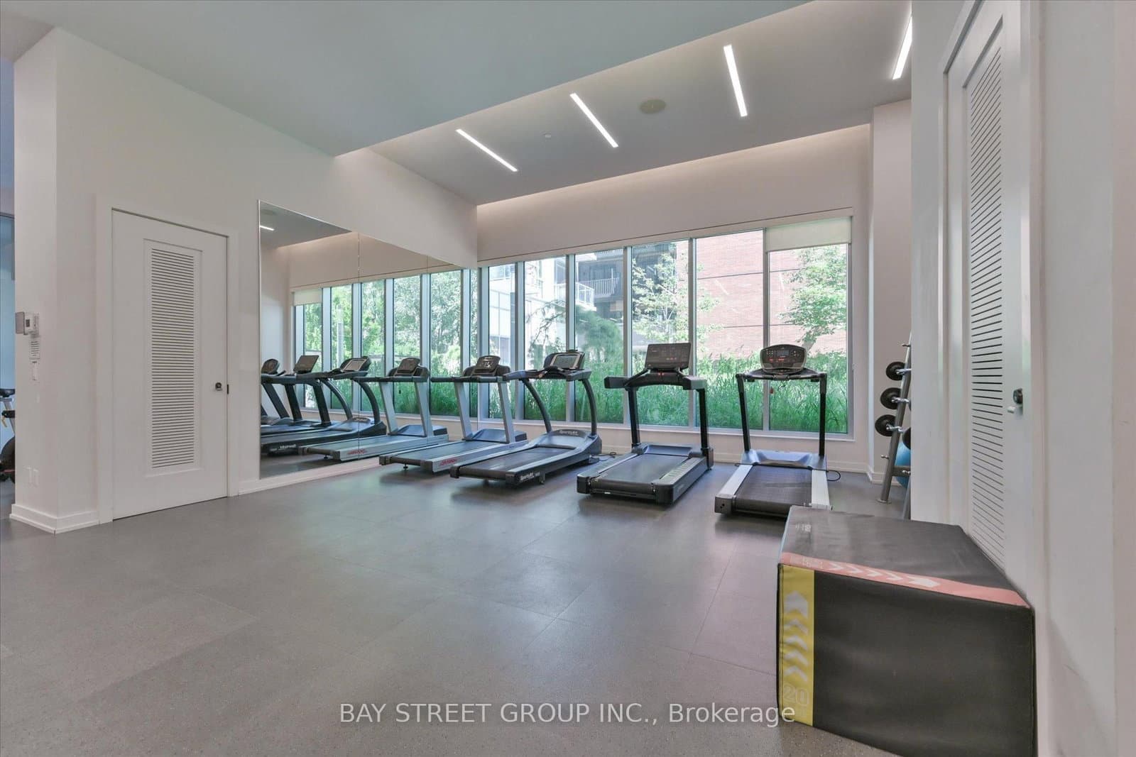 101 erskine Avenue, Unit 1106 thumbnail 32