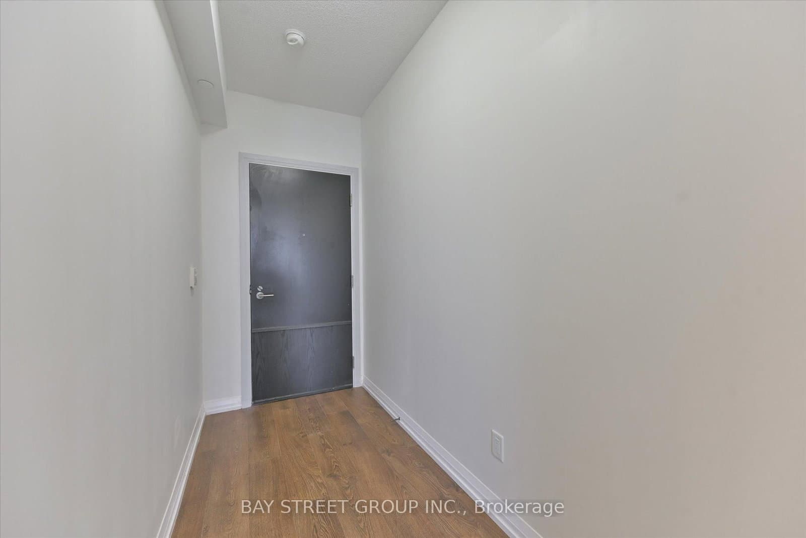 101 erskine Avenue, Unit 1106 thumbnail 8