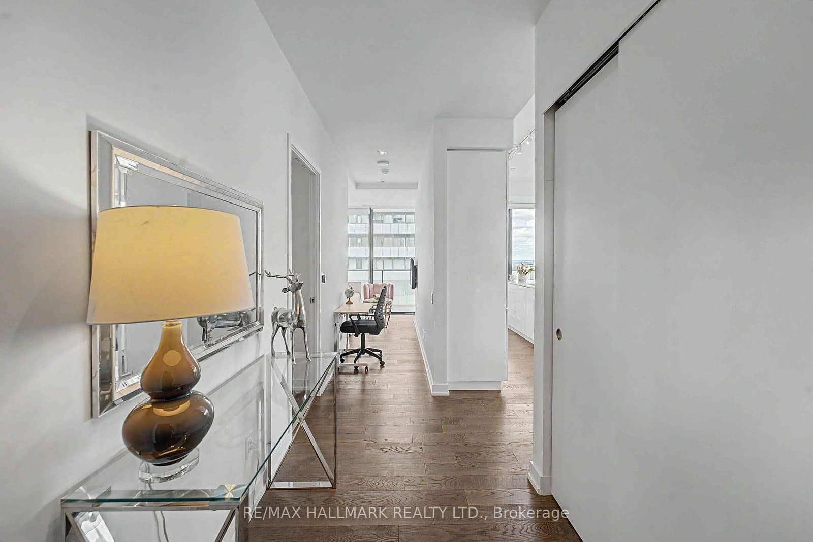 185 Roehampton Avenue, Unit PH2 thumbnail 12