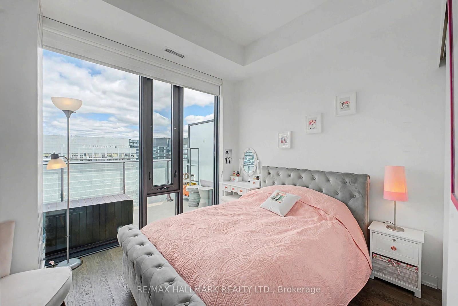 185 Roehampton Avenue, Unit PH2 thumbnail 26